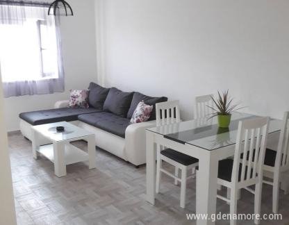 Apartment Sun&Sea, private accommodation in city Bijela, Montenegro - 1